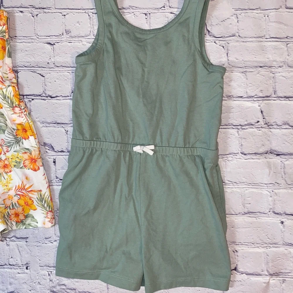 Girls Rompers - Picture 3 of 4